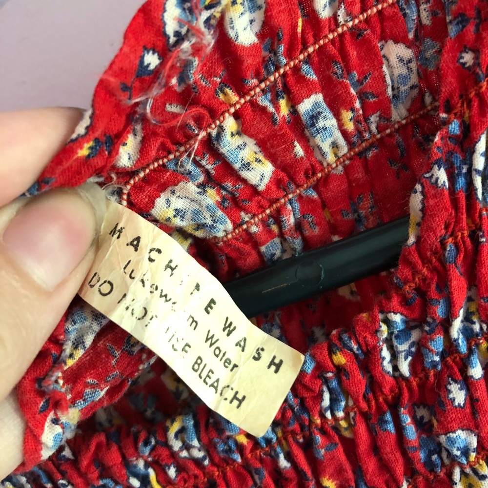 VINTAGE Red Smocked Dress - Picture 4 of 8
